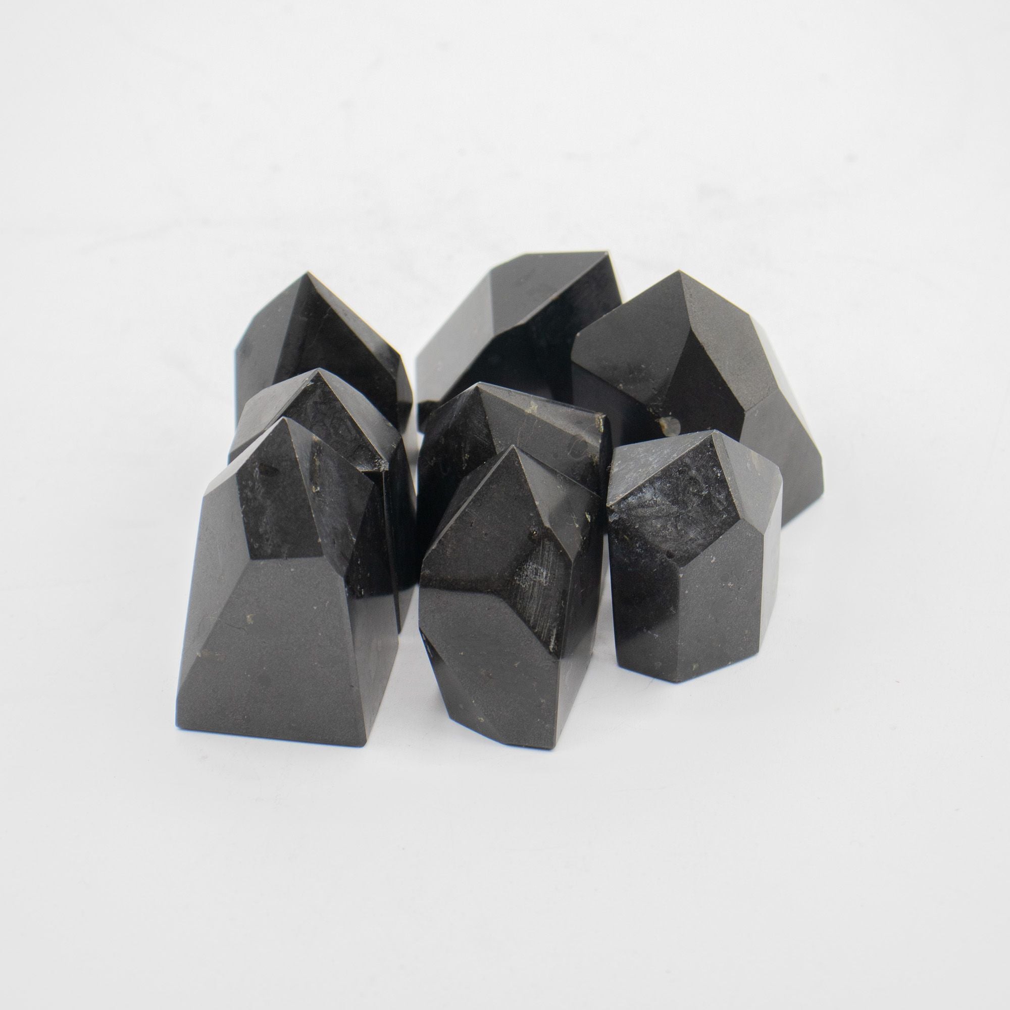 Gemstone Points approx 6cm (0.5KG) - Indian Tourmaline (approx 8 pieces)